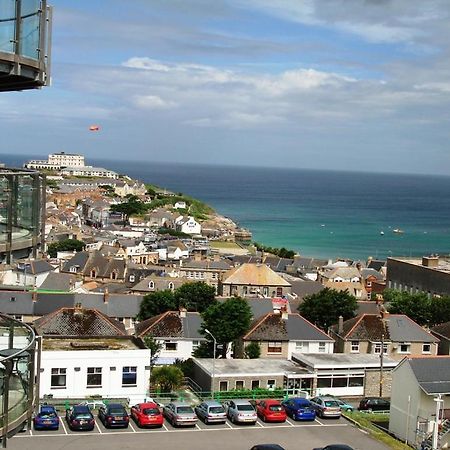 2Bed With Pool & Sea View Apartment Newquay  Bagian luar foto