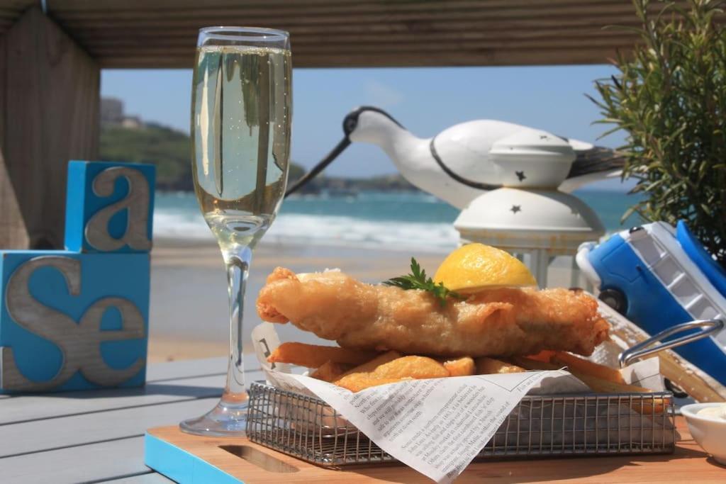 2Bed With Pool & Sea View Apartment Newquay  Bagian luar foto